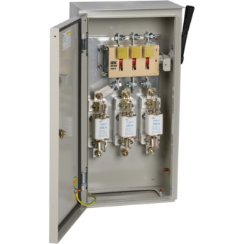 Ящик с рубильником и предохранителями IEK ЯРП-250А У1 IP54